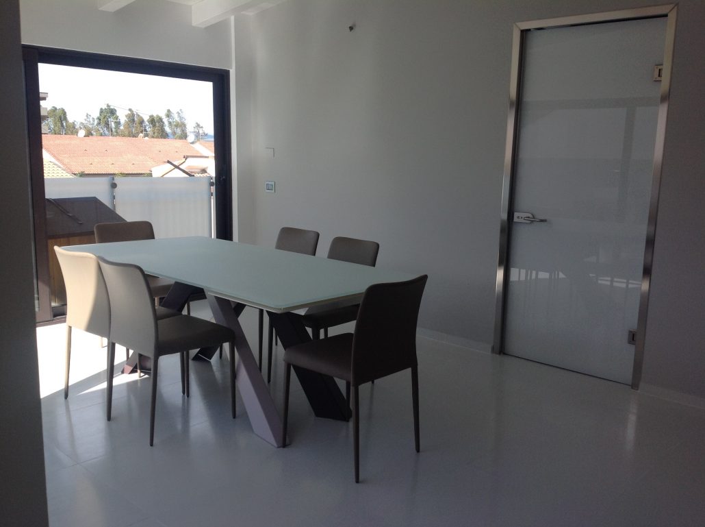 L attico: come arredare un attico.zona living attico arredamento Arredare zona living